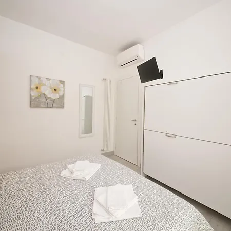 Fornaci 9 Rivieraholiday Apartamento