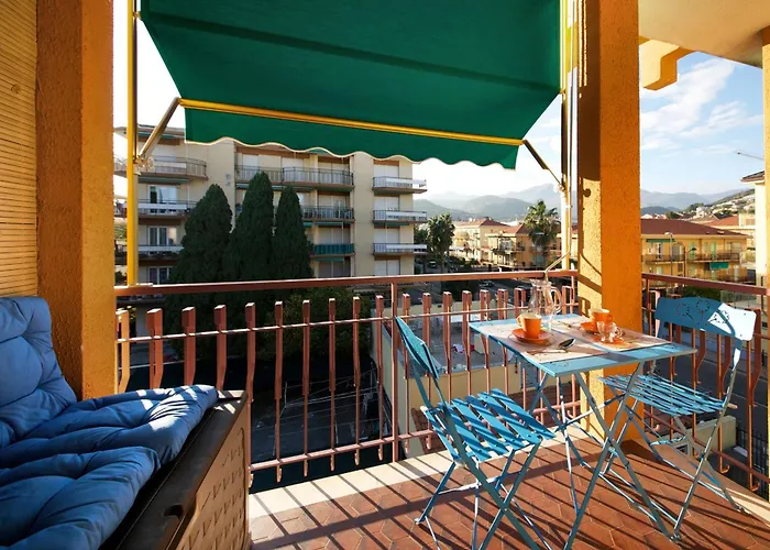 Fornaci 9 Rivieraholiday Apartmán *